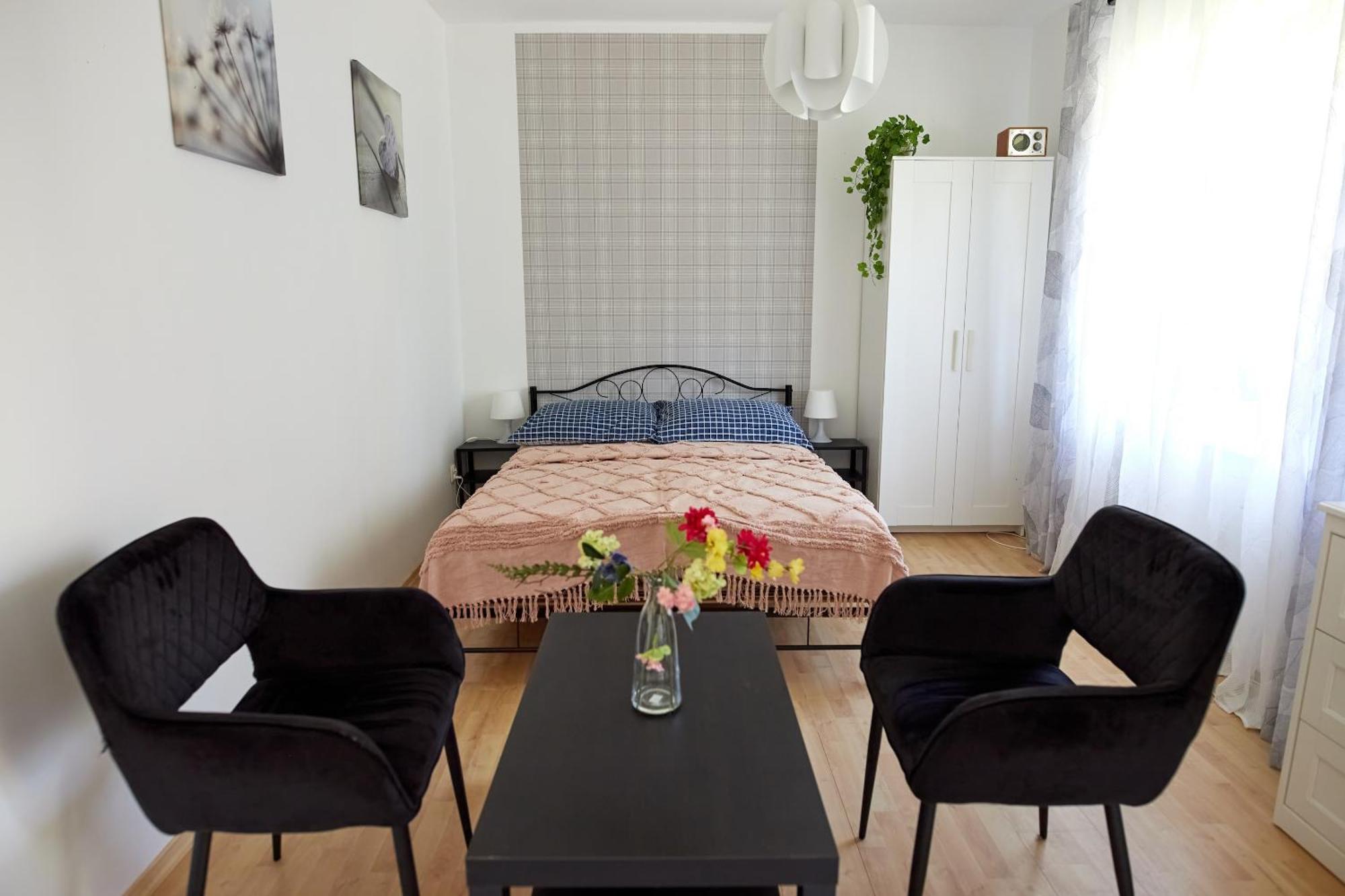 Osrodek Wypoczynkowy Relaks I Apartamenty 莱鲍 外观 照片