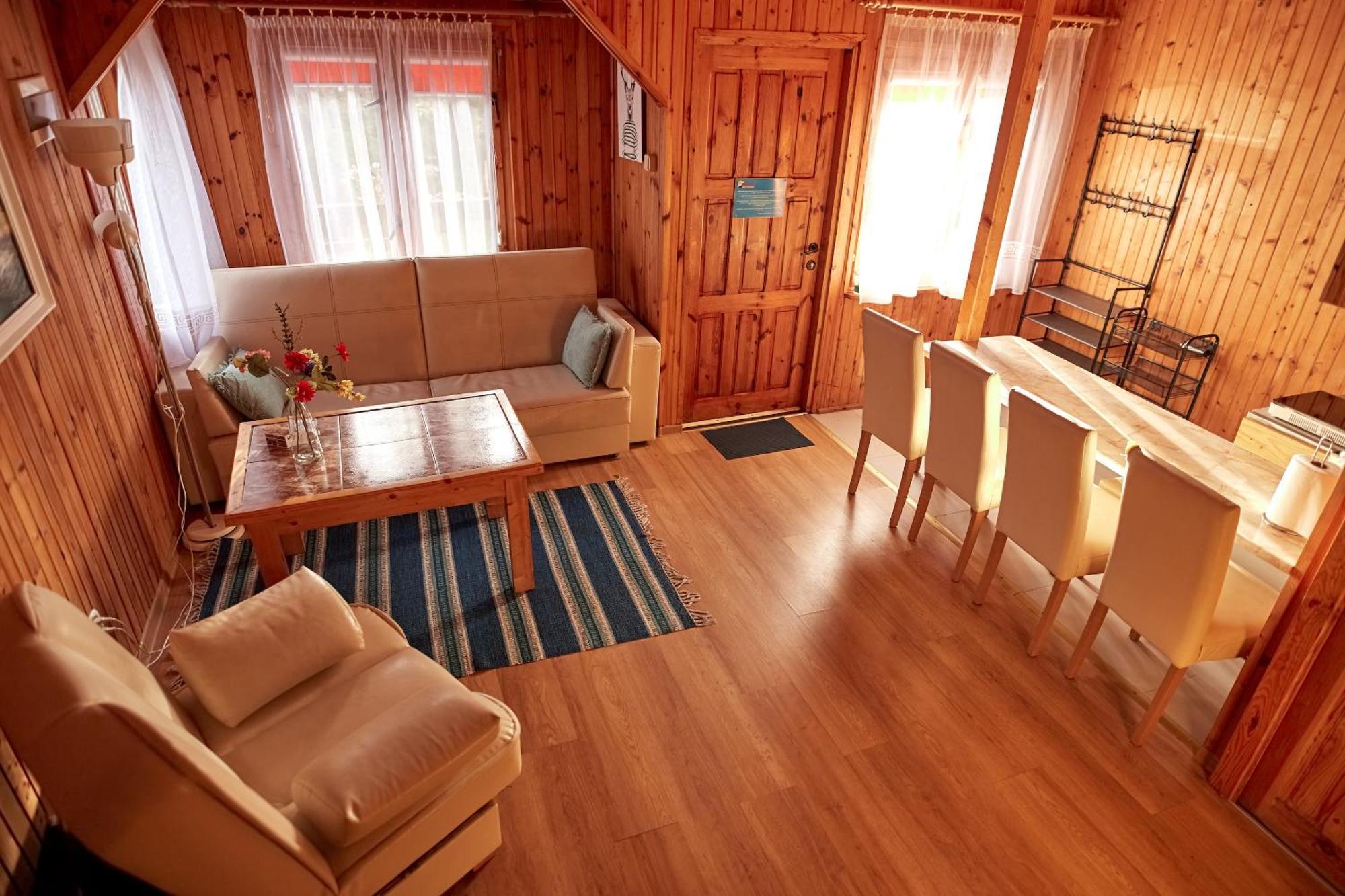 Osrodek Wypoczynkowy Relaks I Apartamenty 莱鲍 外观 照片