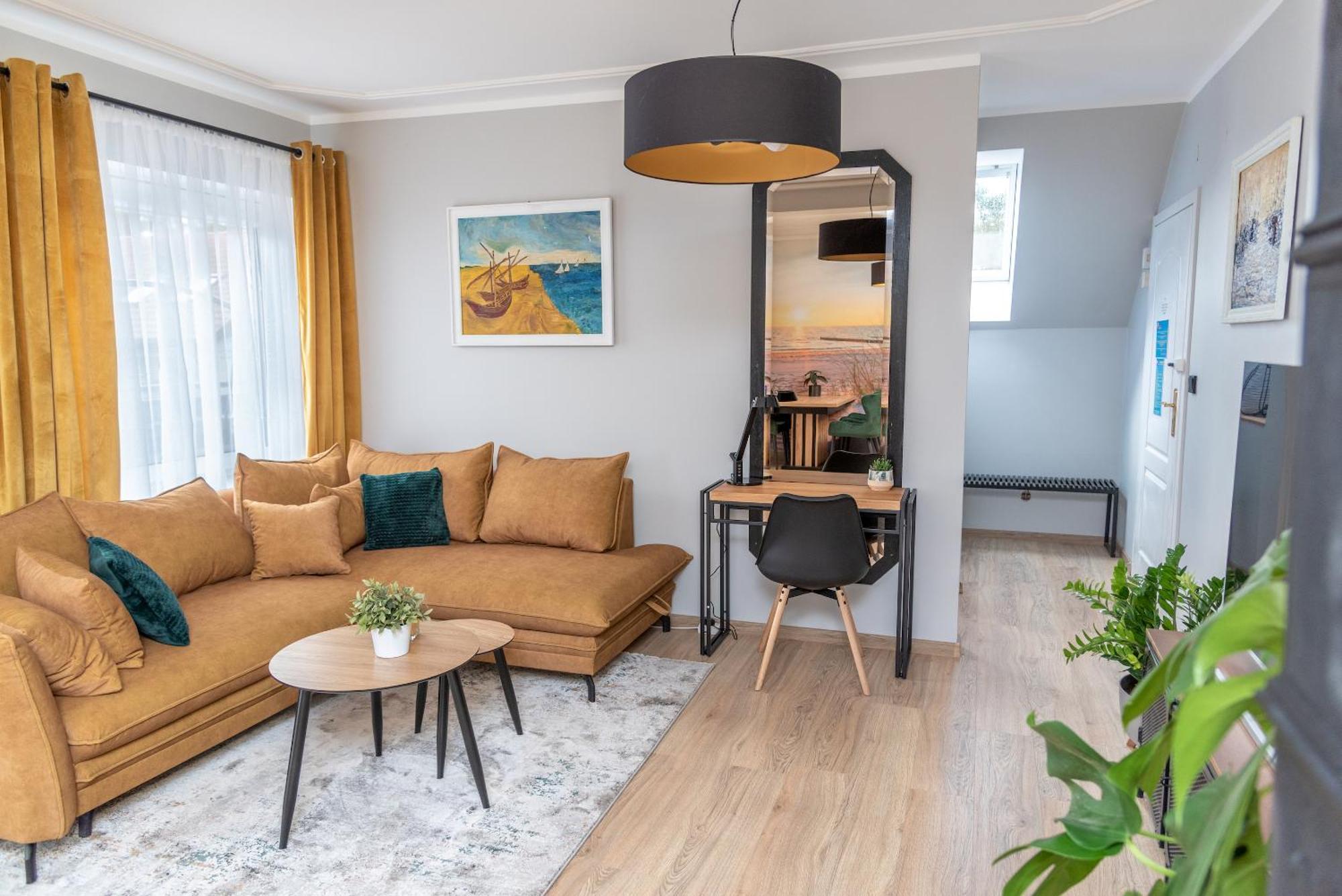 Osrodek Wypoczynkowy Relaks I Apartamenty 莱鲍 外观 照片